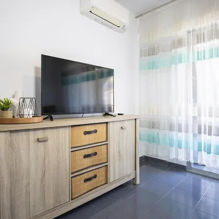 Alegria Id14 Apartment